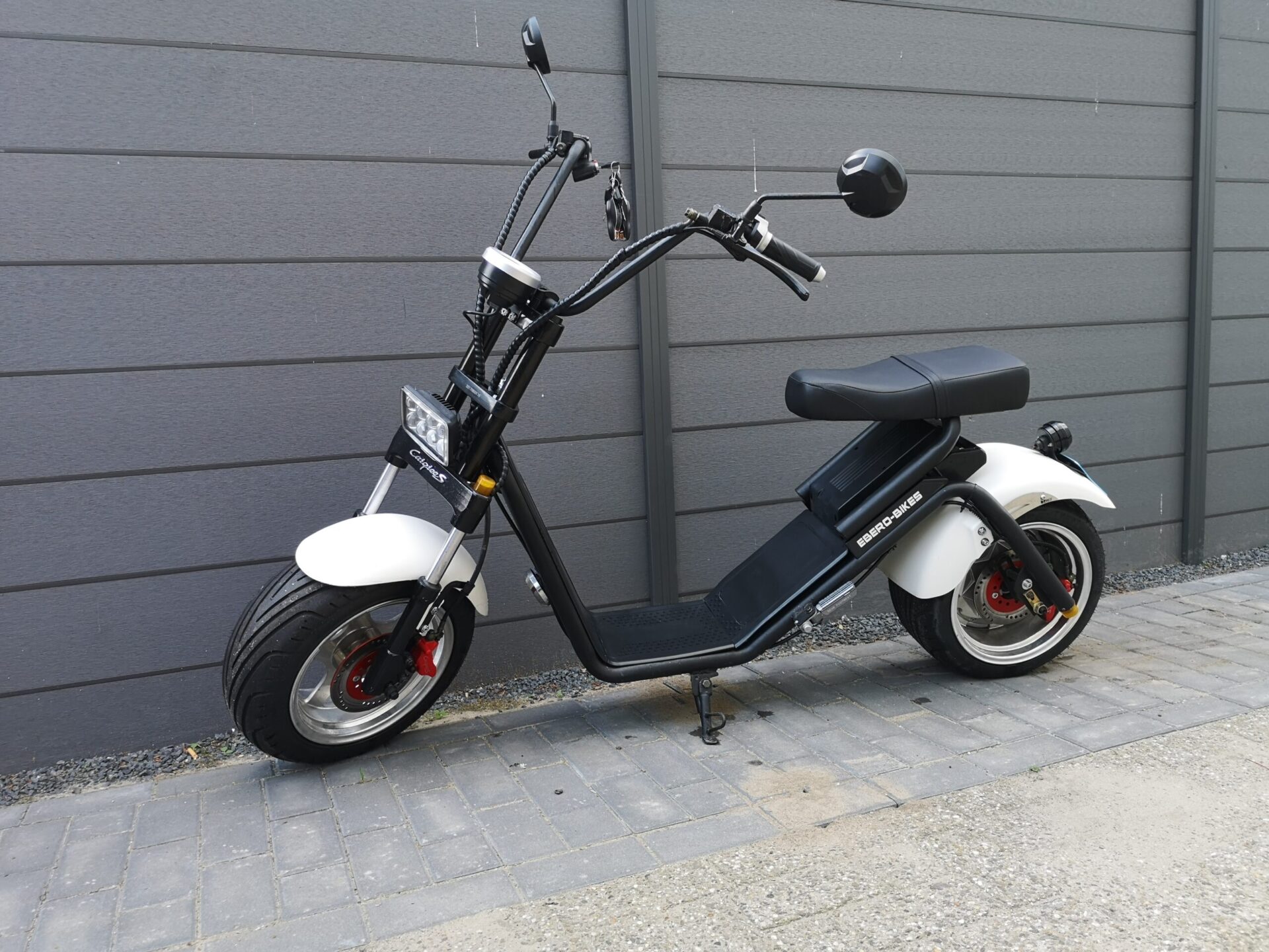 Associëren Proberen geur DJ DARKRAVER E-Chopper 2.0 / BJ 2017 / 325KM / Blauw Kenteken / Voorzien  van nieuwe 20ah accu. (VERKOCHT!) - Ebero