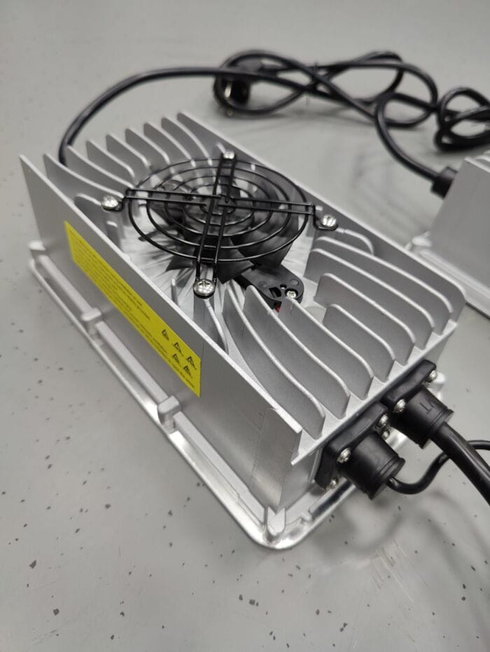 Light Bee Fast Charger Lader 15ah