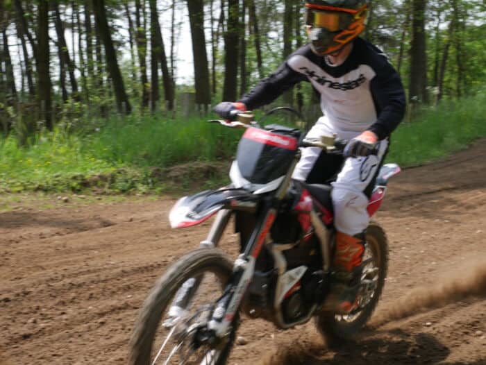 SUR-RON Storm Bee incl kenteken (motorfiets) - Afbeelding 6