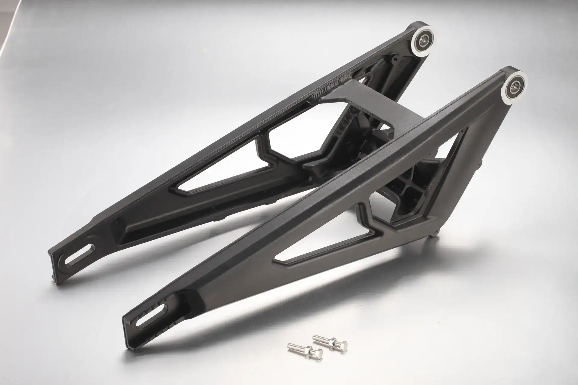 Swing Arms(with 4bearings& 2 kit chain Adjusters) – SE-2.5-3.0-SR – SHE7037