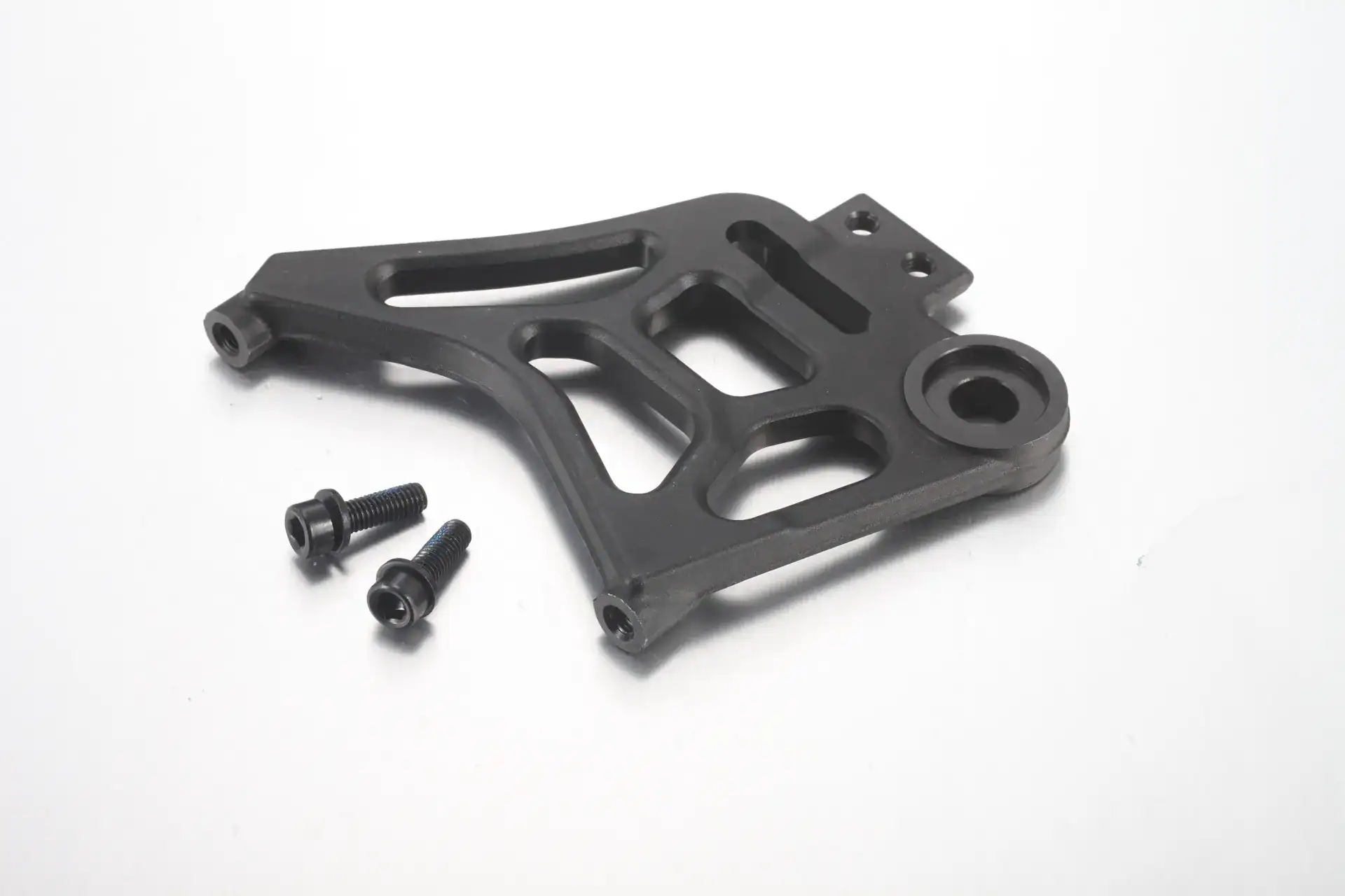 Rear Brake Caliper Bracket(with 2 Bolts) – SE-2.5-3.0-SR – SHE7065