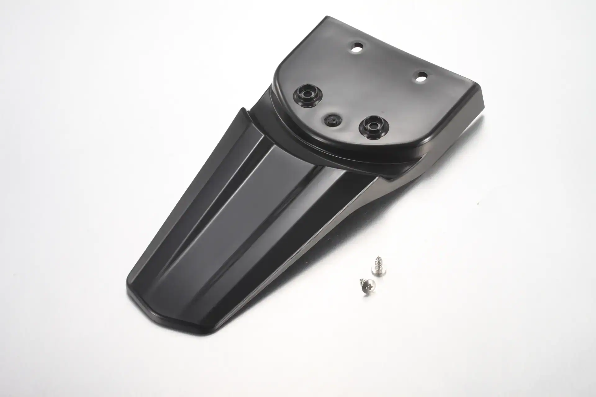 Rear Fender(with 2 Bolts) – SE-2.5-3.0-SR – SHE7085